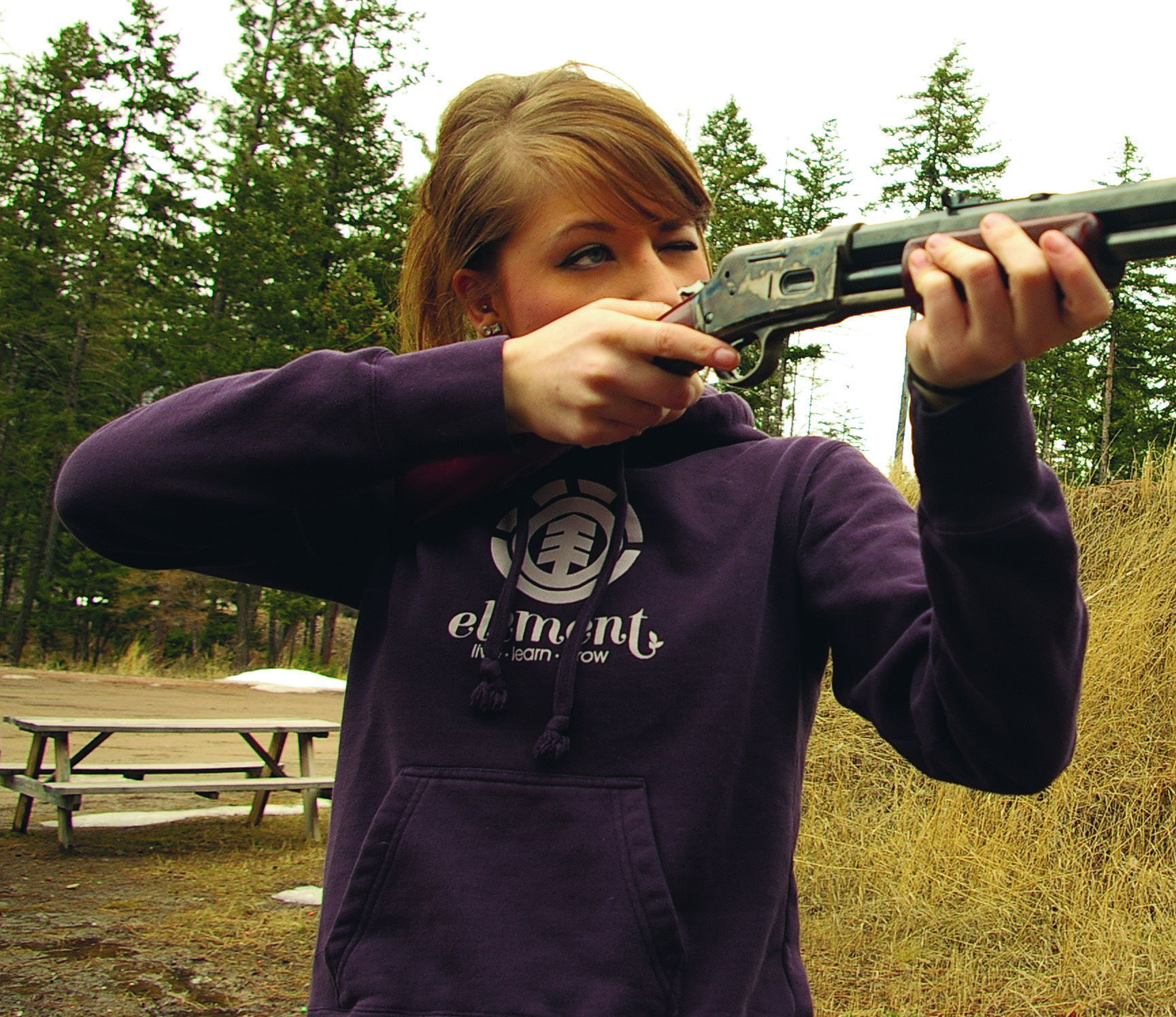 Mikayla Midtlyng is shooting the Uberti Lightning Short Rifle .357 Magnum like there is no tomorrow.